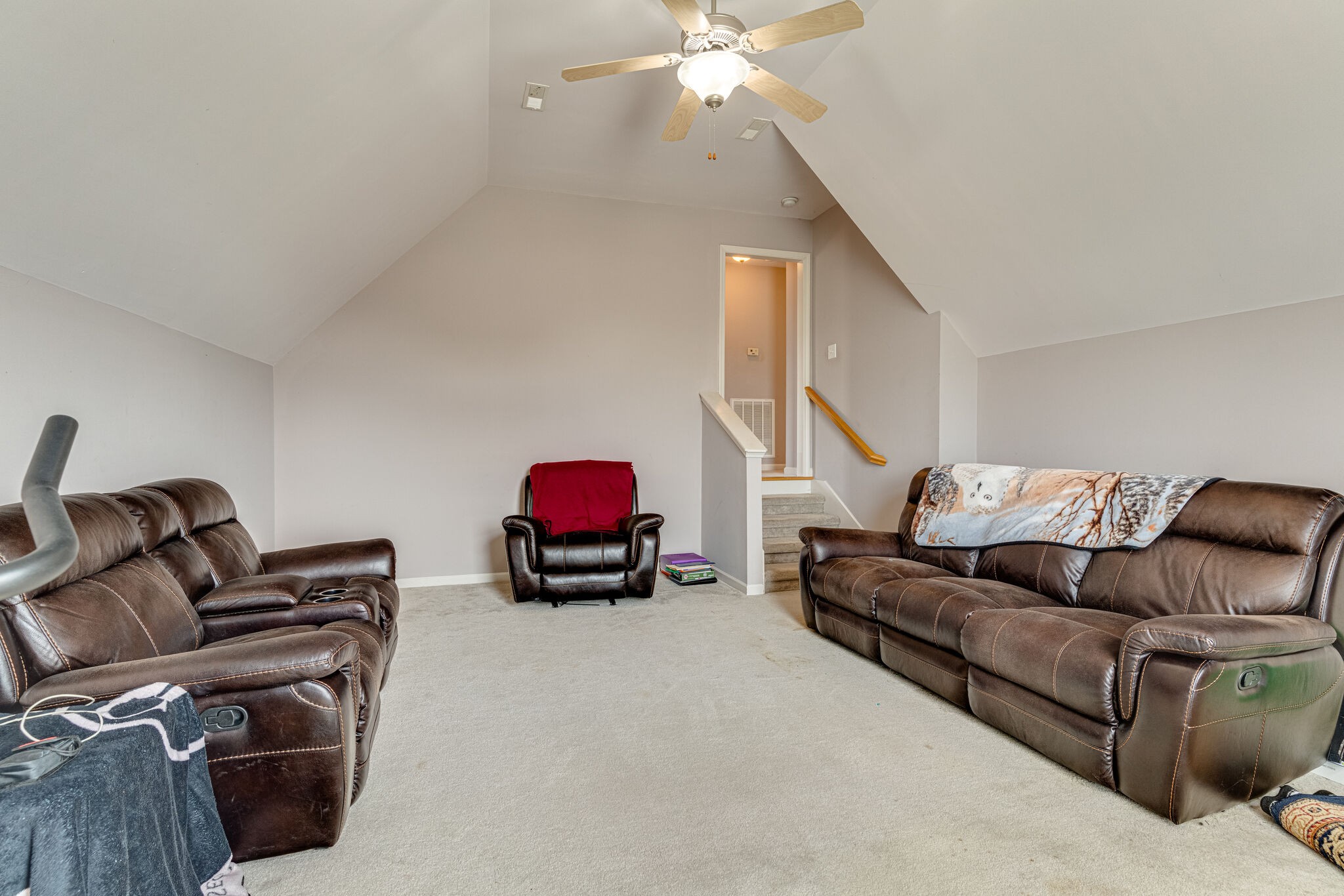 1028 Grider Drive Gallatin, TN 37066 - Photo 39 of 47 a living room with furniture