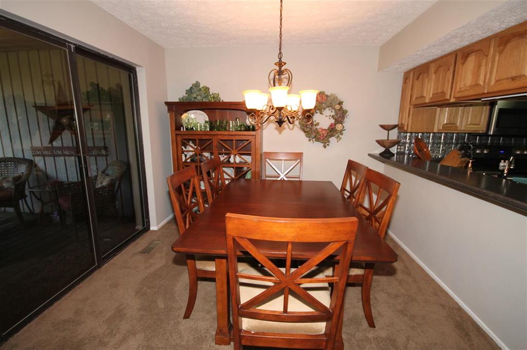 94 Lookout Ridge Drive Columbus, IN 47201 - Photo 6 of 15 Gallery Image 6