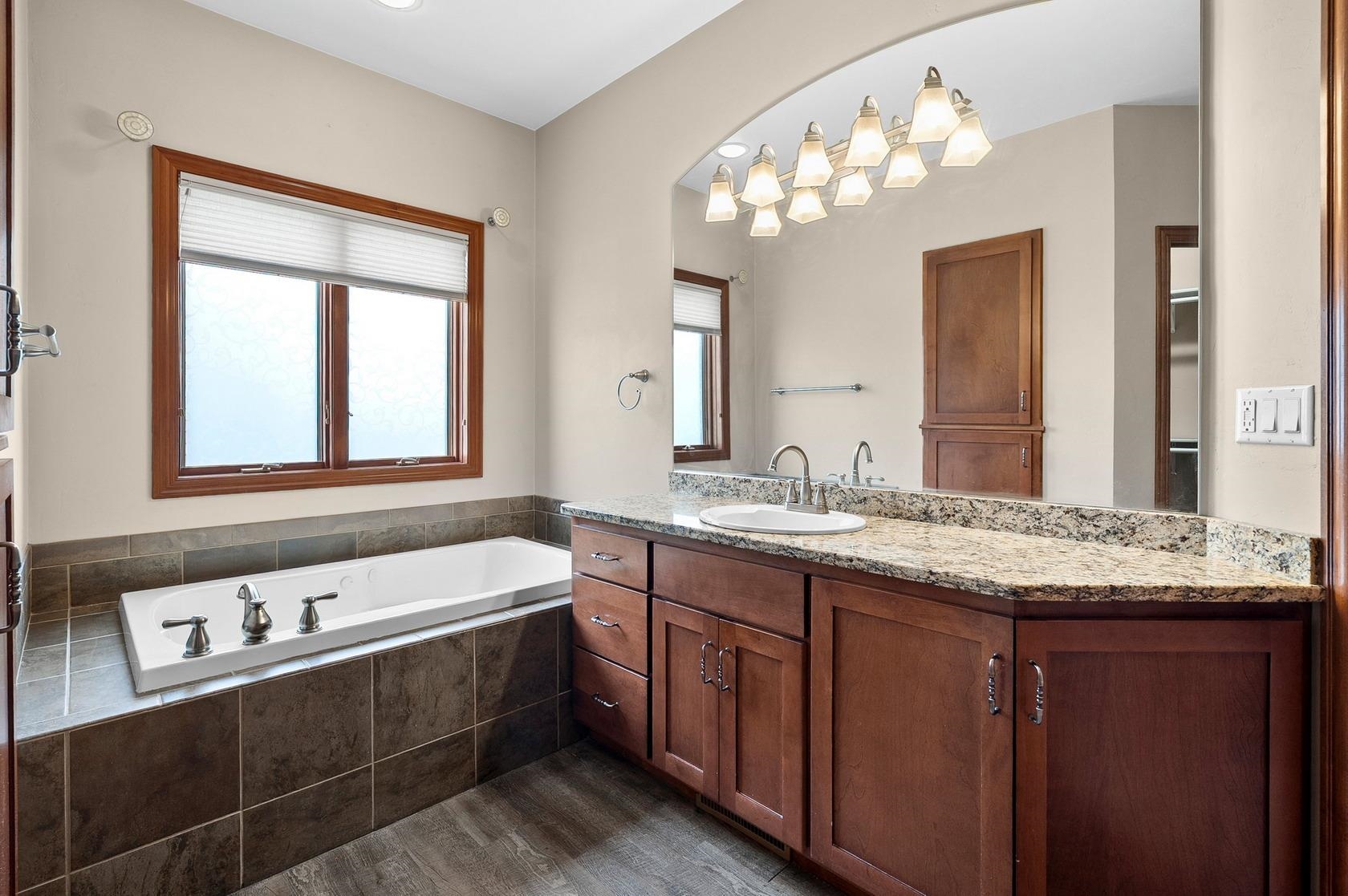 1713 Remington Ridge Way De Pere, WI 54115 - Photo 30 of 53