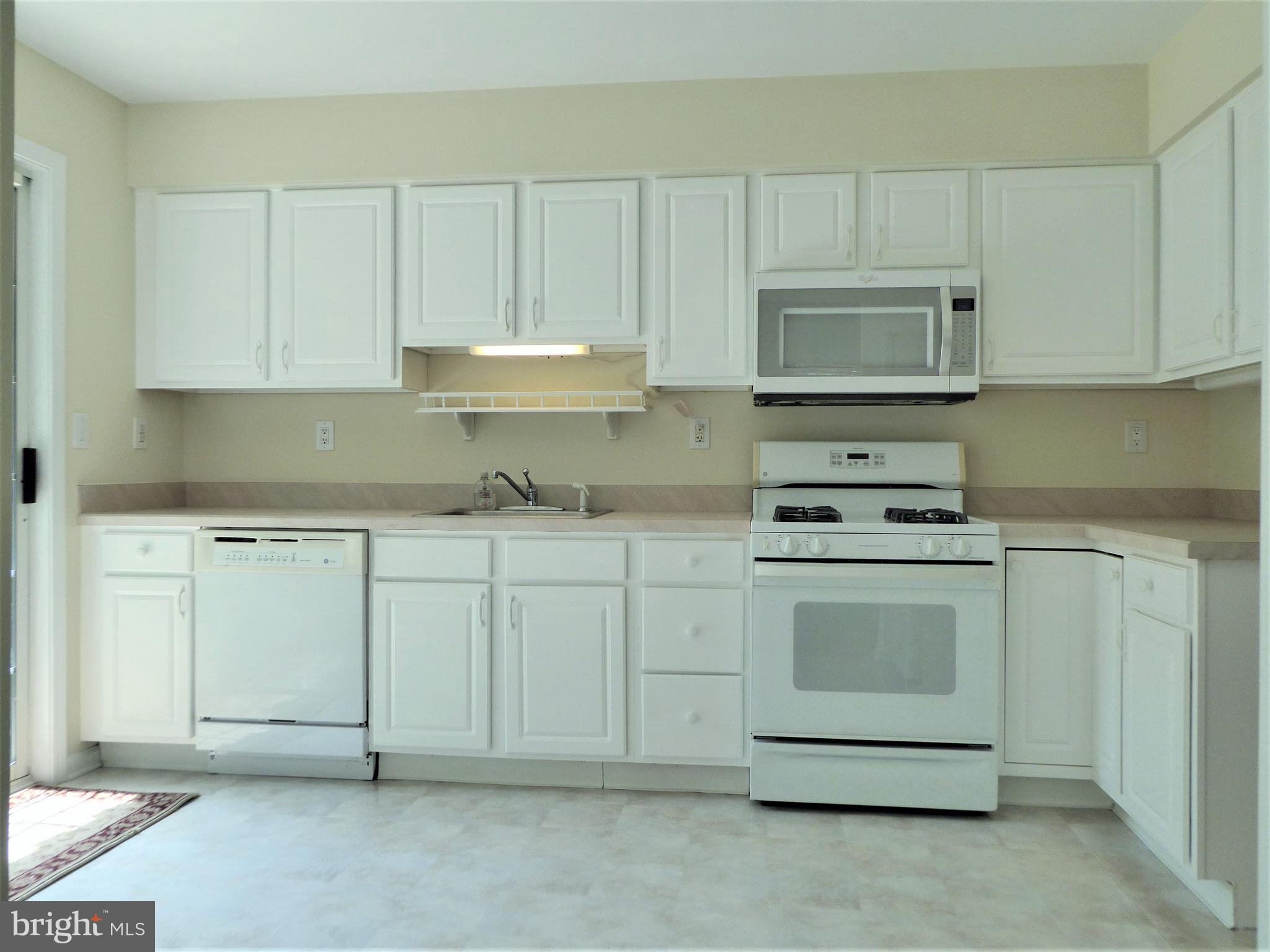 28 Brecht Road Hamilton, NJ 08690 - Photo 9 of 25