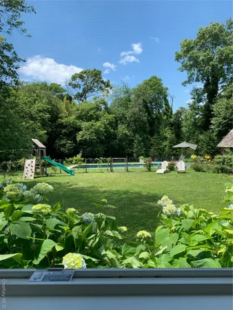 $2,195,000 | 36 South Howells Point Road, Bellport, NY 11713