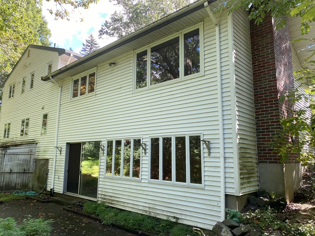 19 Cynthia Road Canton, MA 02021 - Photo 14 of 16