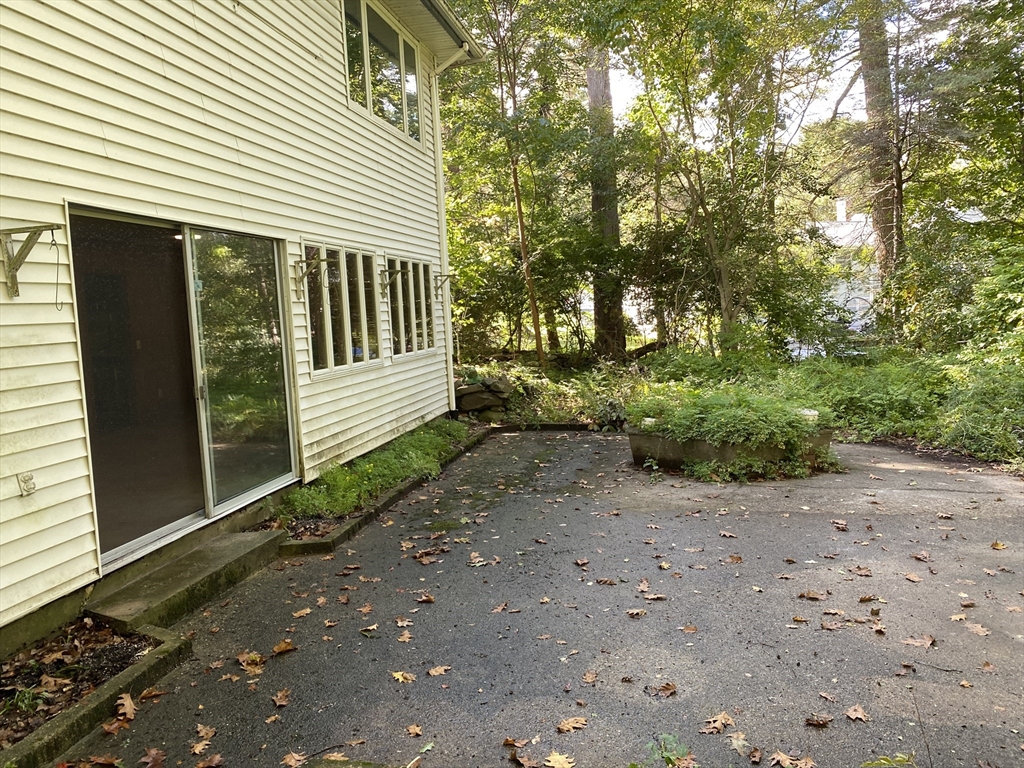 19 Cynthia Road Canton, MA 02021 - Photo 15 of 16