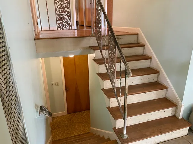 $900,000 | 19 Cynthia Road, Canton, MA 02021