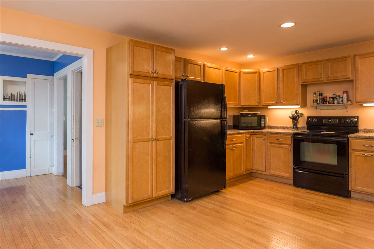 80 Washington Street Exeter, NH 03833 - Photo 5 of 31