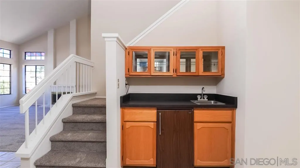 14662 Silverset Street Poway, CA 92064 - Photo 5 of 25