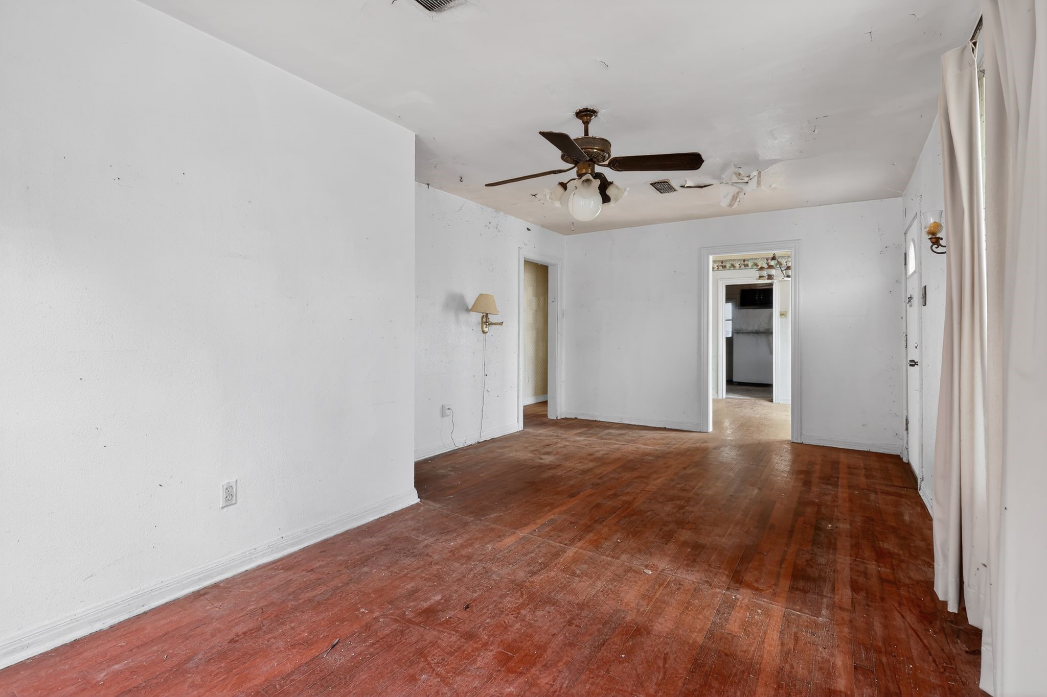 134 Scout Road Freeport, TX 77541 - Photo 9 of 33