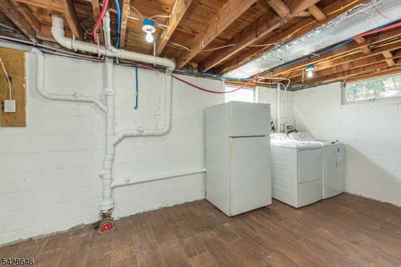 537 Dell Road Mount Arlington, NJ 07850 - Photo 20 of 23