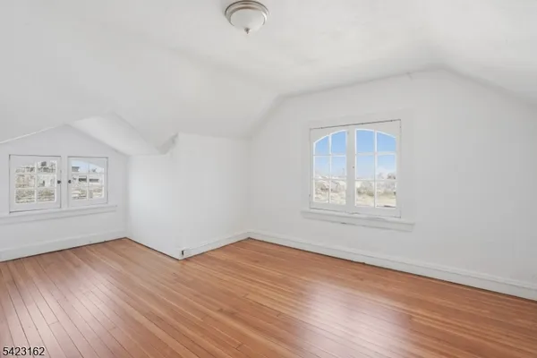 $3,800 | 519 Westminster Avenue, Elizabeth, NJ 07208