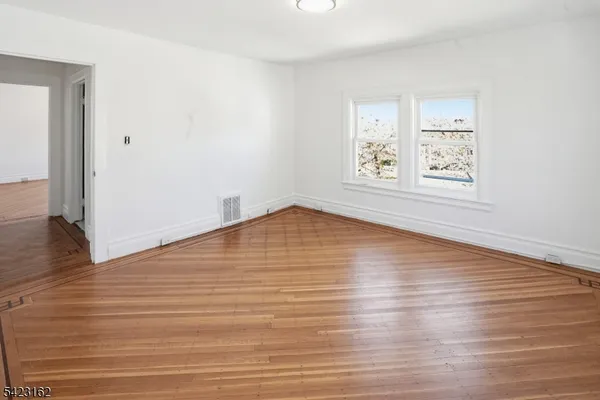 $3,800 | 519 Westminster Avenue, Elizabeth, NJ 07208