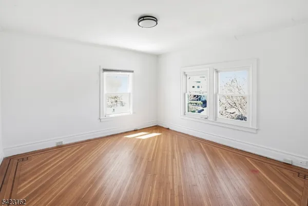 $3,800 | 519 Westminster Avenue, Elizabeth, NJ 07208