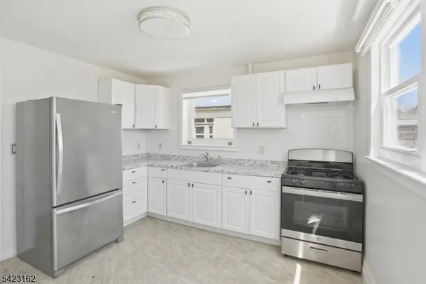 $3,800 | 519 Westminster Avenue, Elizabeth, NJ 07208