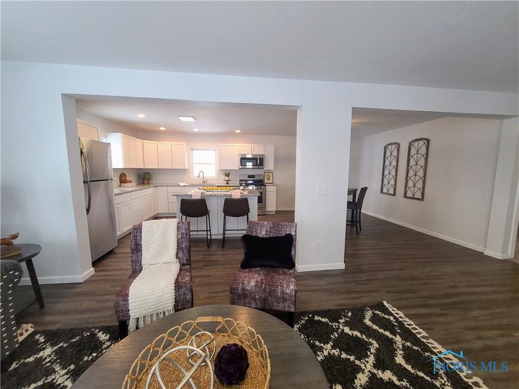 5375 Keller Road Walbridge, OH 43465 - Photo 2 of 32 Gallery Image 2