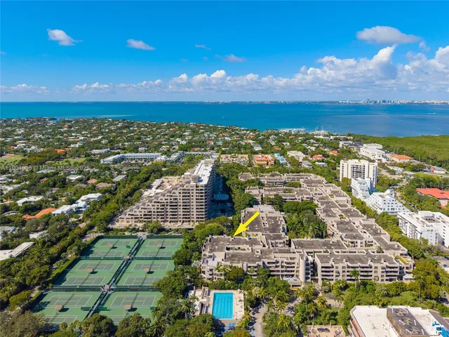 $1,295,000 | 161 Crandon Boulevard, Unit 419, Key Biscayne, FL 33149