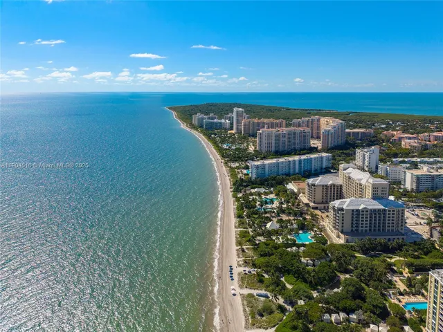 $1,295,000 | 161 Crandon Boulevard, Unit 419, Key Biscayne, FL 33149