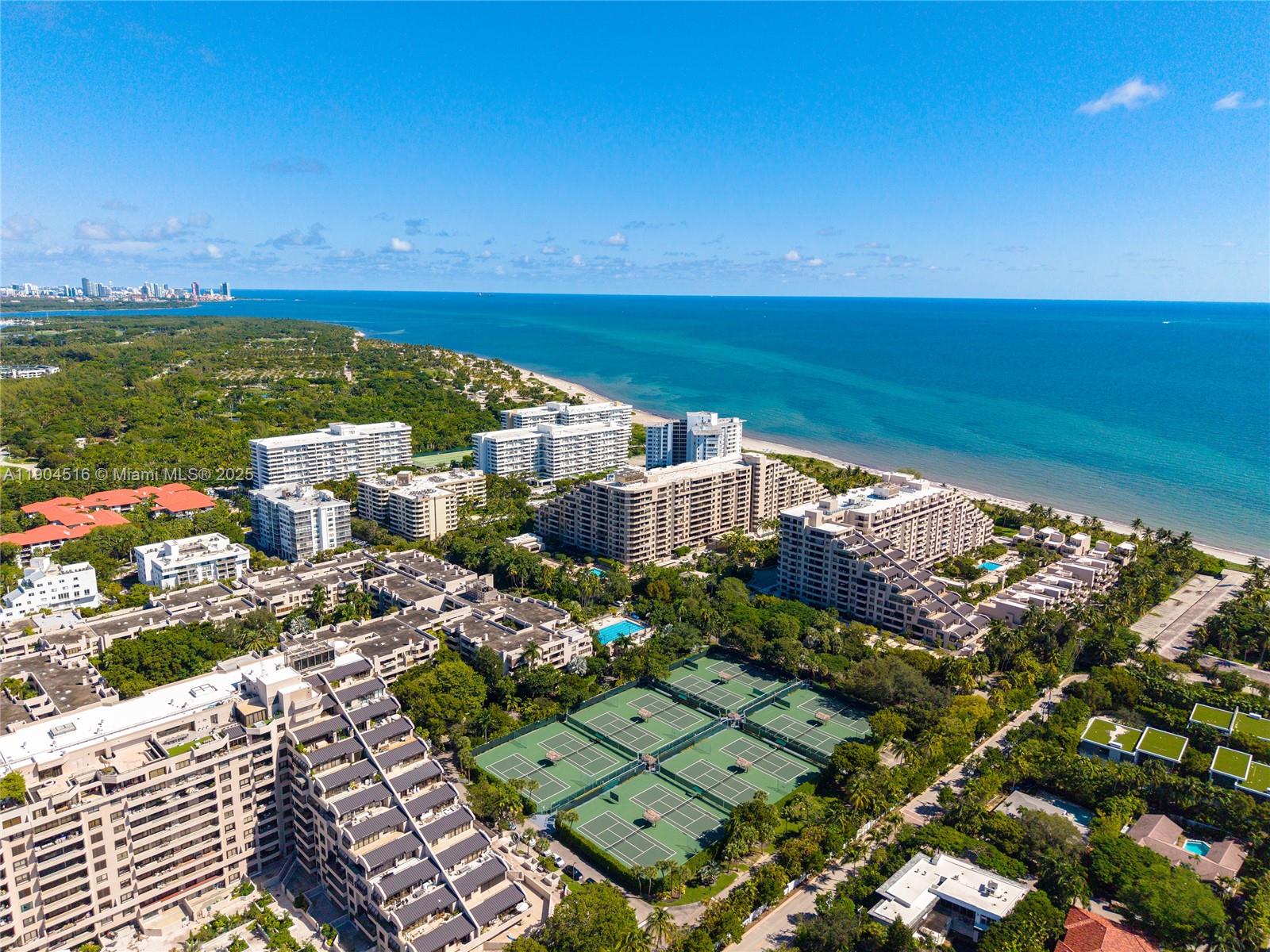 161 Crandon Boulevard, Unit 419 Key Biscayne, FL 33149 - Photo 32 of 35 a view of a city