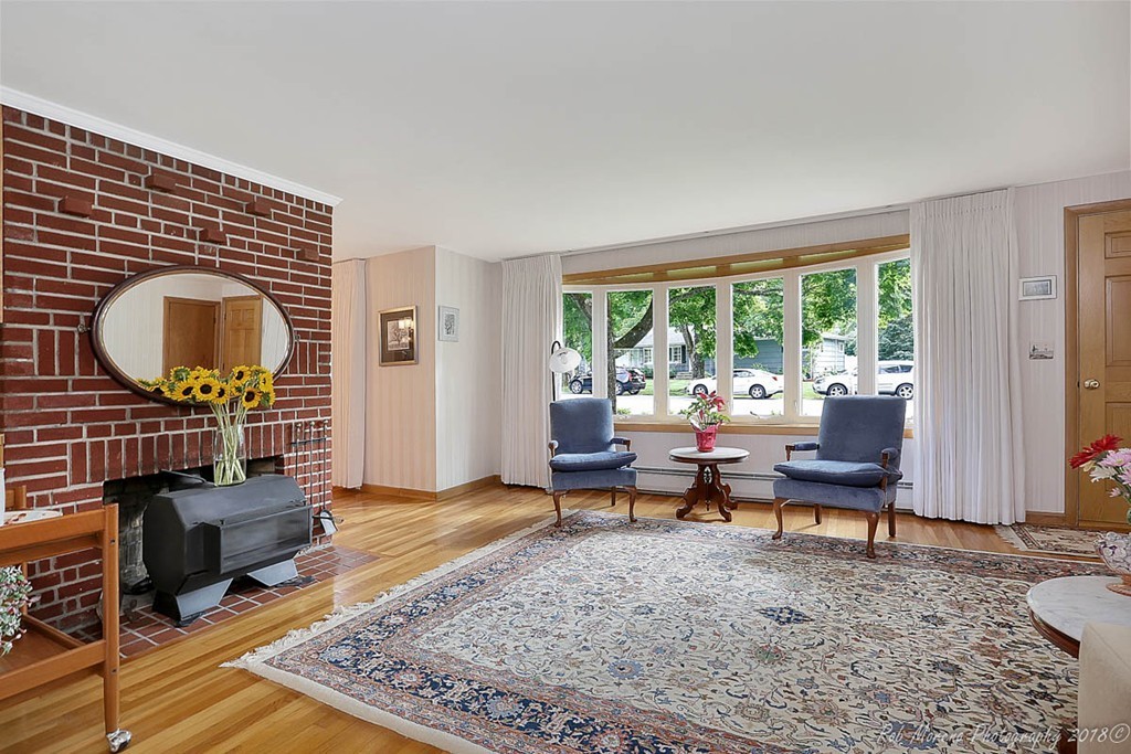 14 Arthur Road Andover, MA 01810 - Photo 11 of 26 Gallery Image 11