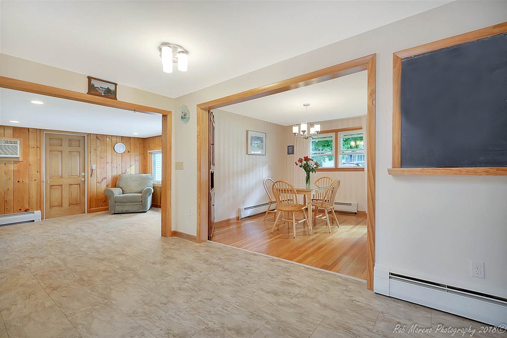 14 Arthur Road Andover, MA 01810 - Photo 8 of 26 Gallery Image 8