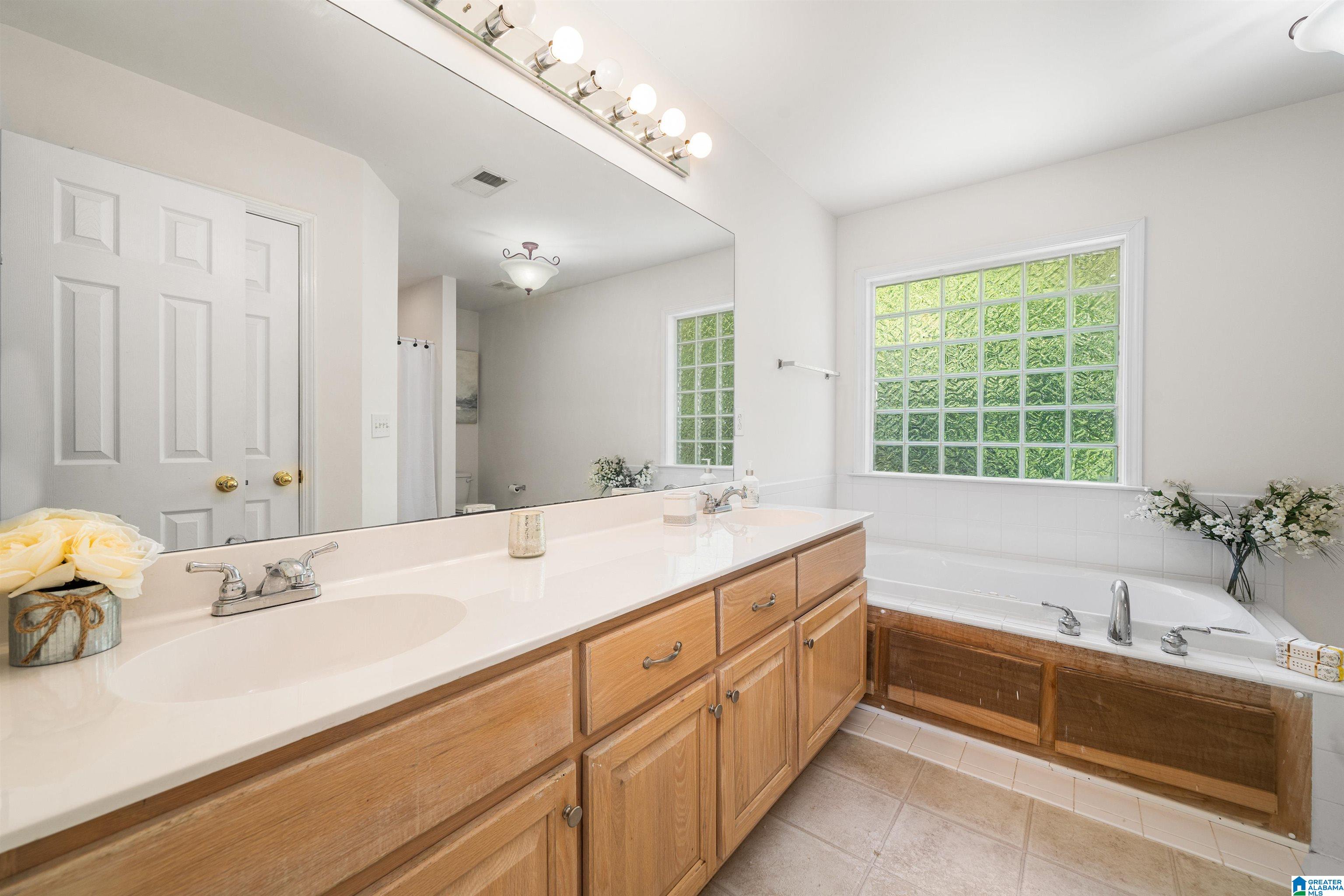 160 Longfeather Lane Alabaster, AL 35007 - Photo 22 of 33