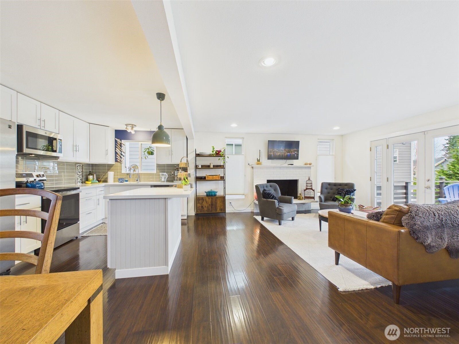 215 Hubbard Road Lynnwood, WA 98036 - Photo 12 of 28