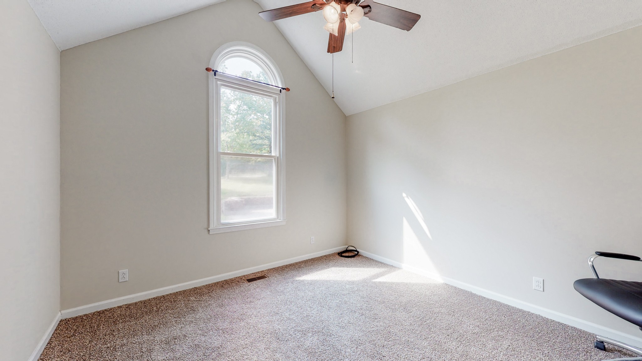 3261 Rawlings Road Woodlawn, TN 37191 - Photo 5 of 39 Gallery Image 5