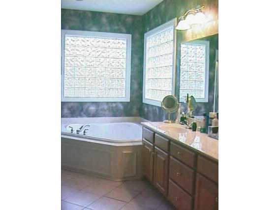 7582 Frasier Road Westerville, OH 43082 - Photo 4 of 5 Gallery Image 4