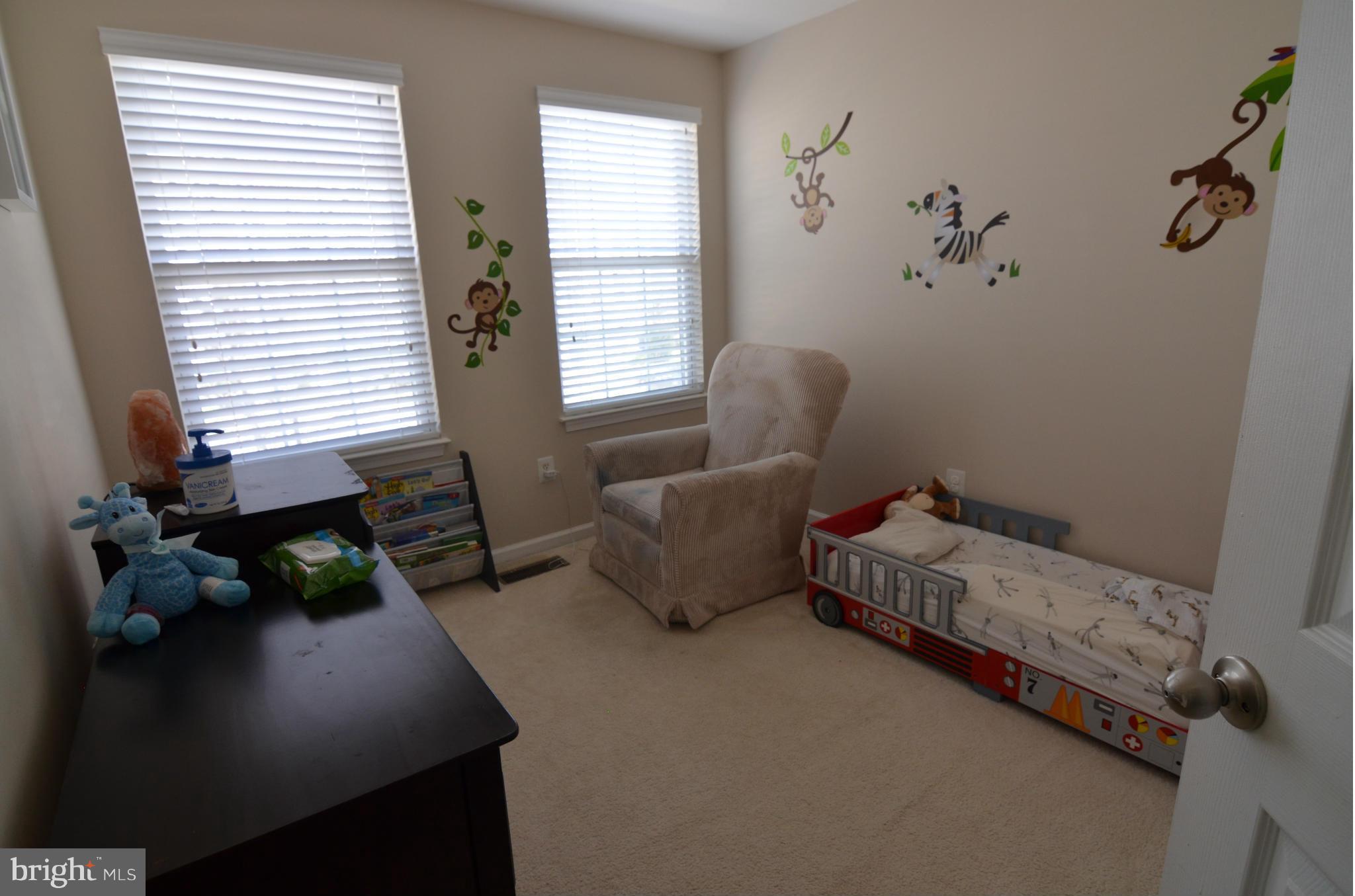 14817 Bolton Road Centreville, VA 20121 - Photo 19 of 27 Bedroom second