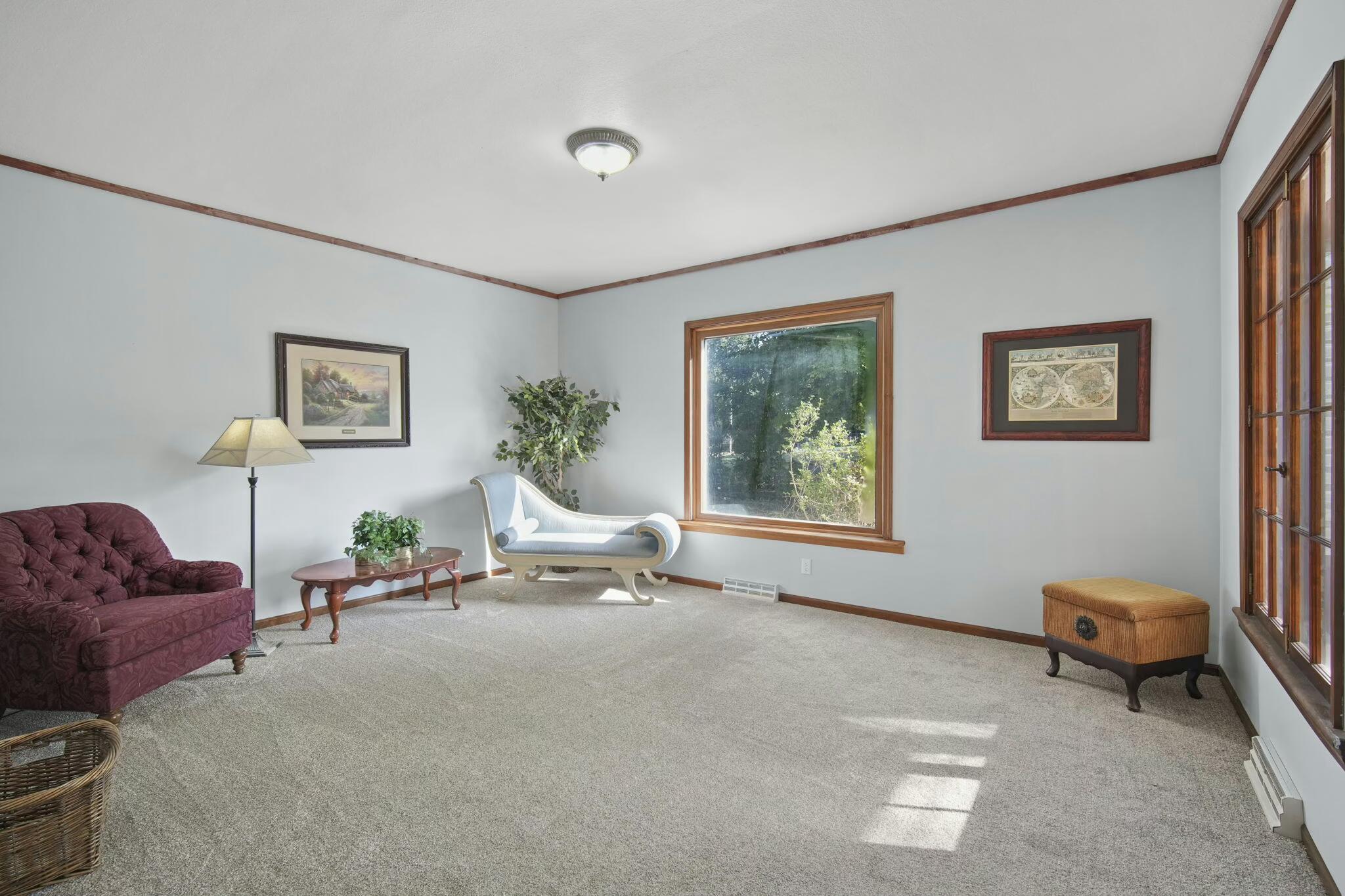 717 South Dettman Road Jackson, MI 49203 - Photo 7 of 44 7