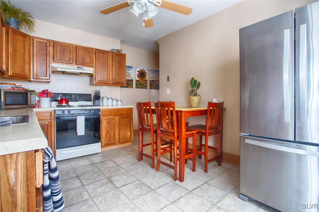 115 Roth Avenue Hellertown, PA 18055 - Photo 7 of 23 Gallery Image 7