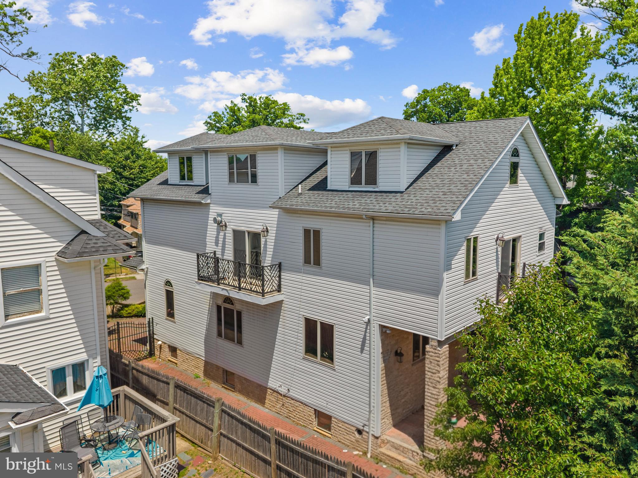 69 Summit Road Elizabeth, NJ 07208 - Photo 5 of 40