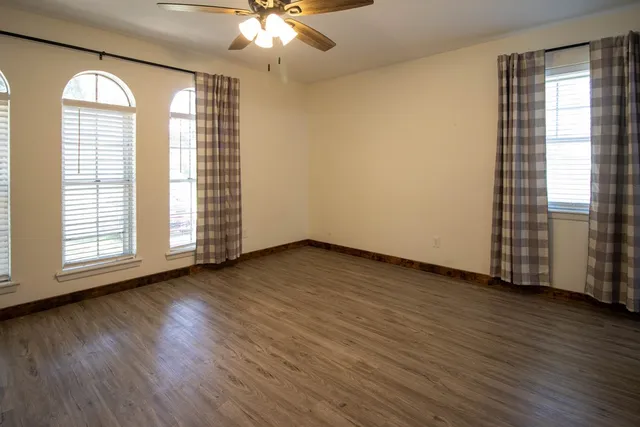 $584,999 | 492 Other, Maud, TX 75567