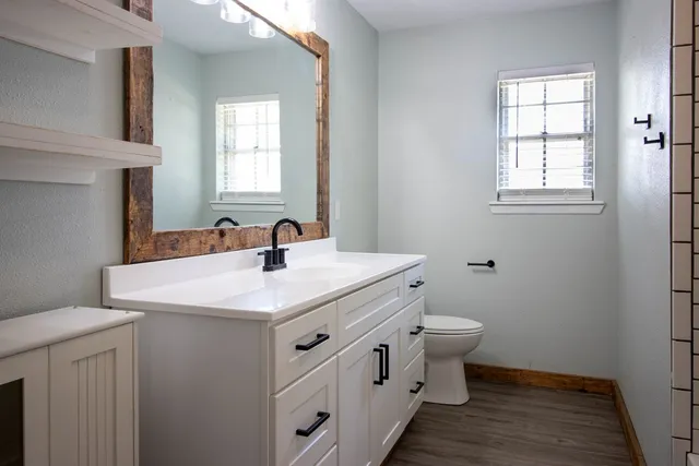 $584,999 | 492 Other, Maud, TX 75567