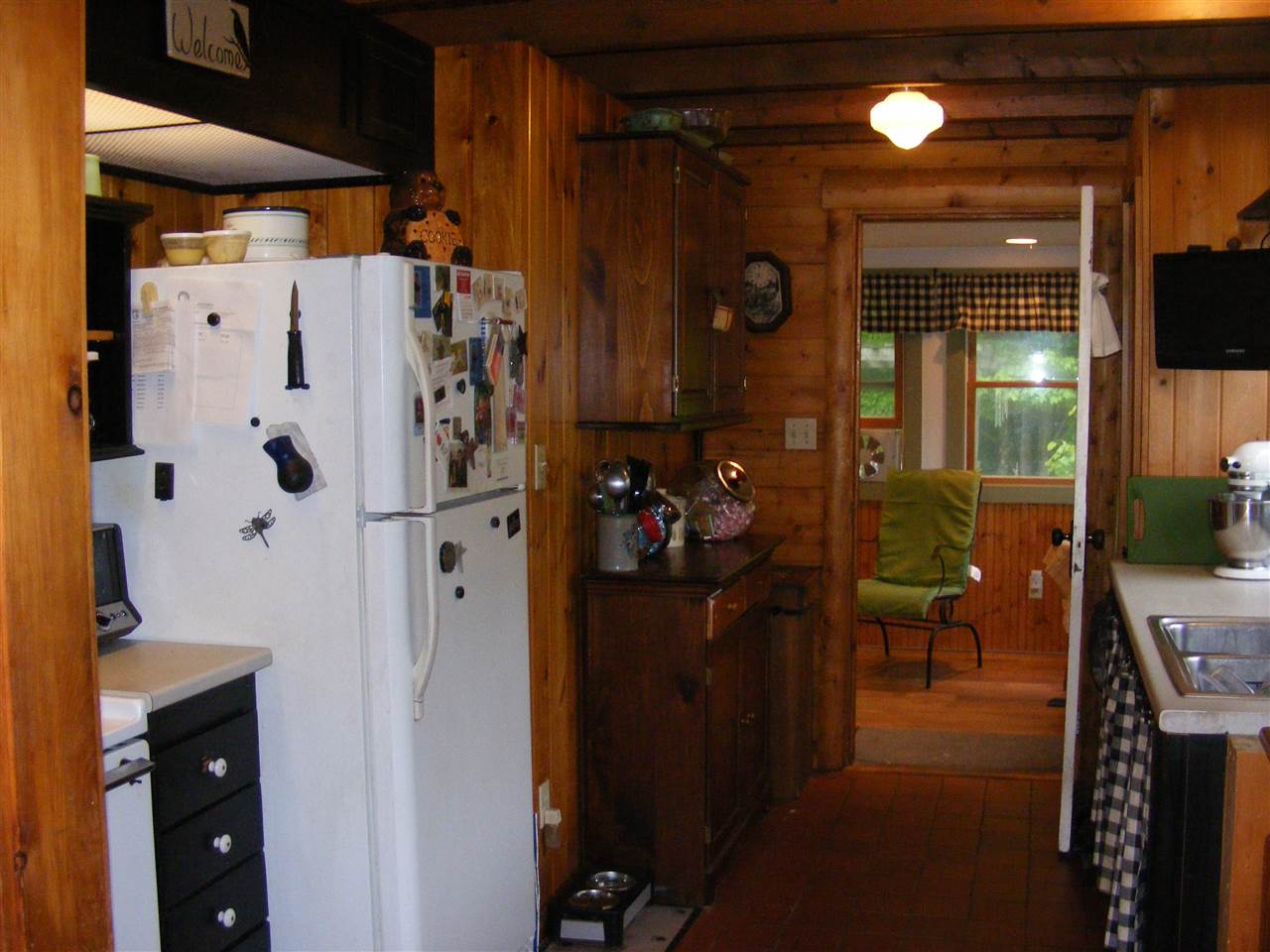 32 Hayes Road Shelburne, NH 03581 - Photo 2 of 26