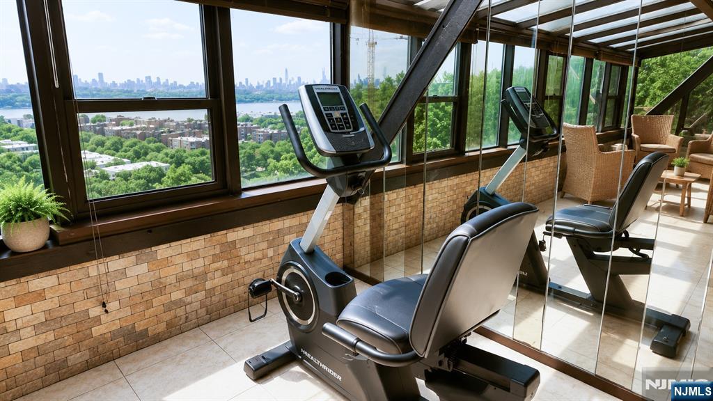 300 Gorge Road, Unit 53 Cliffside Park, NJ 07010 - Photo 13 of 30 Gallery Image 13