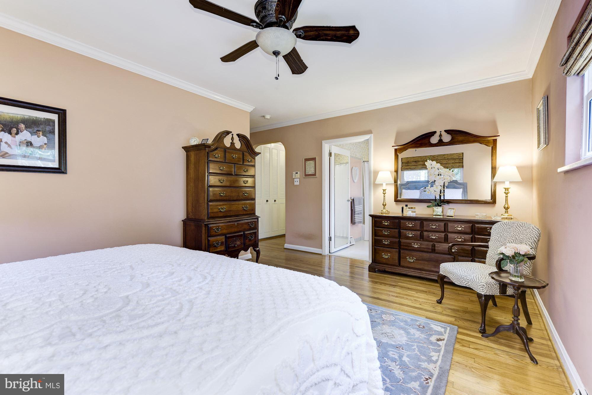 102 St Davids Road Cherry Hill, NJ 08002 - Photo 25 of 35 Master Suite