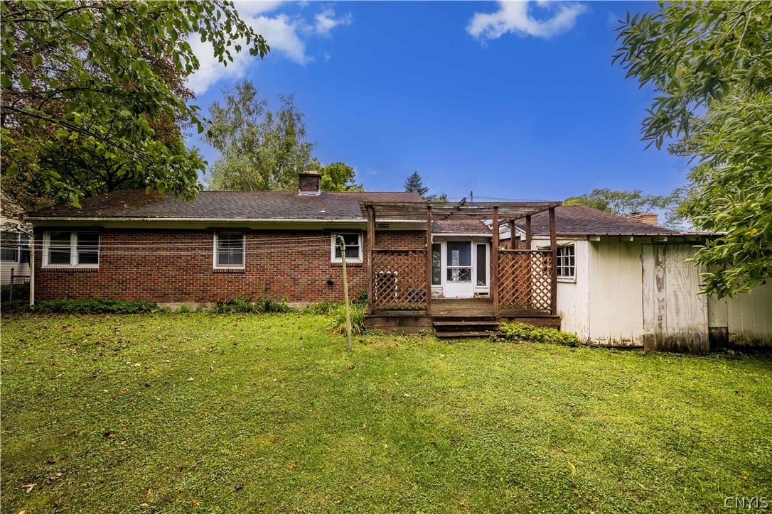 107 Mott Road Fayetteville, NY 13066 - Photo 3 of 47 Gallery Image 3