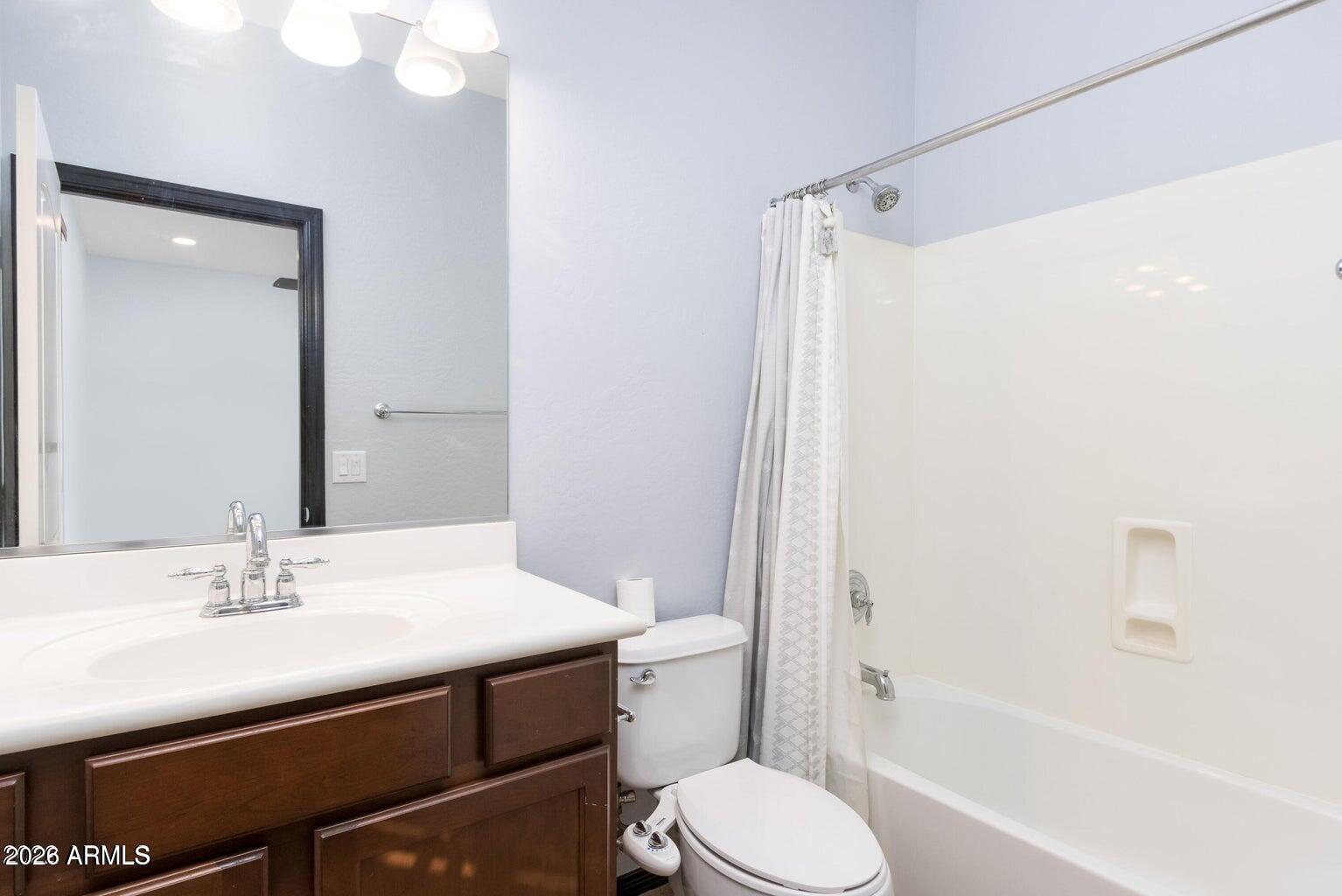 4610 West Coplen Farms Road Laveen, AZ 85339 - Photo 13 of 37 Hall Bathroom 2