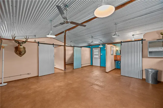 a view of a storage & utility room