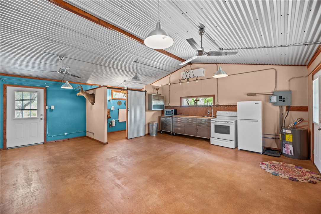 718 County Road 2340 East Riviera, TX 78379 - Photo 17 of 25