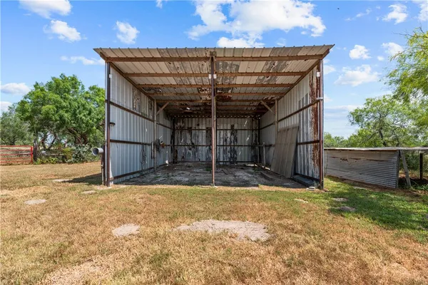 $560,000 | 718 County Road 2340 East, Riviera, TX 78379