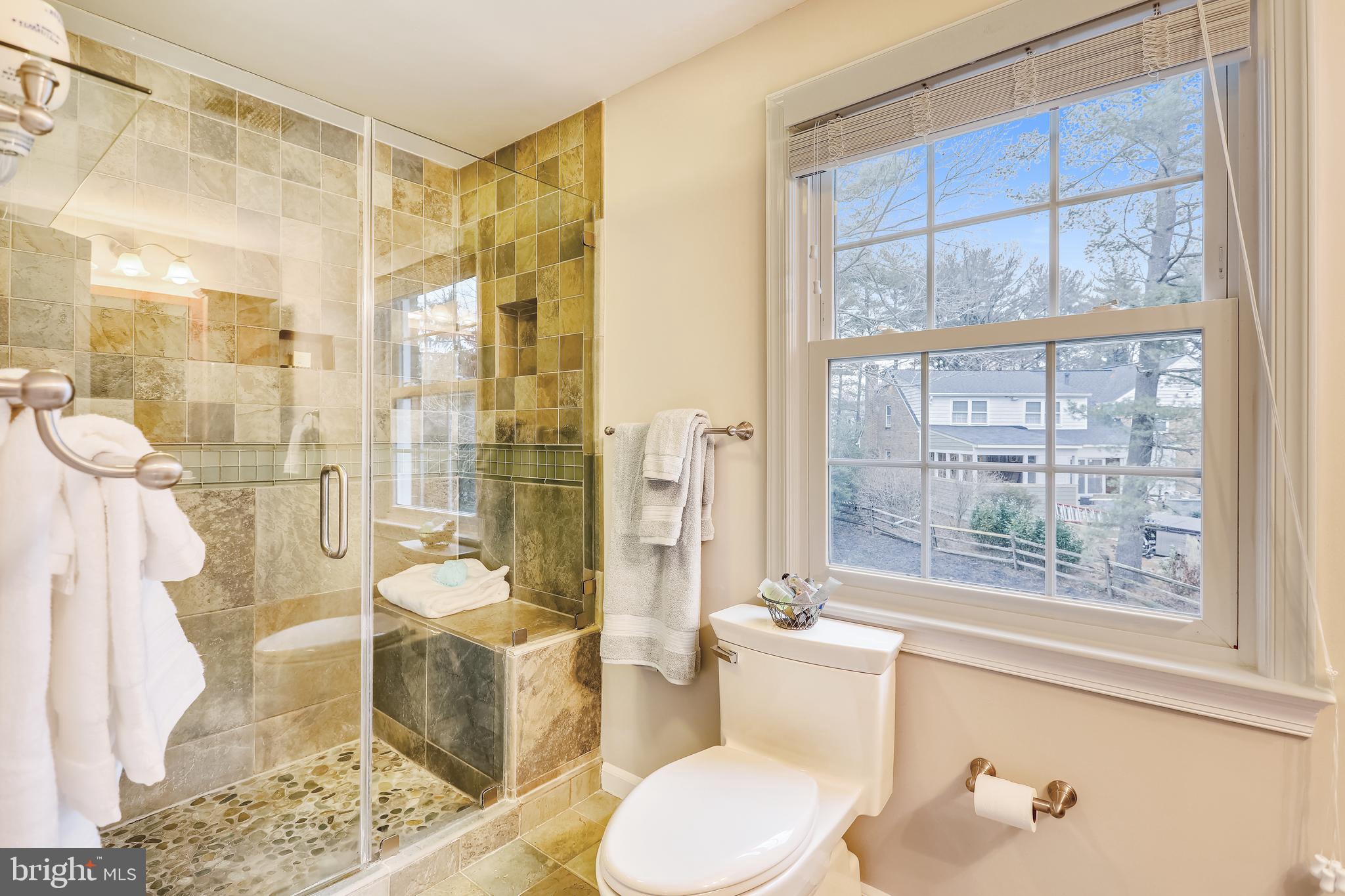 8821 Cold Spring Road Potomac, MD 20854 - Photo 21 of 33