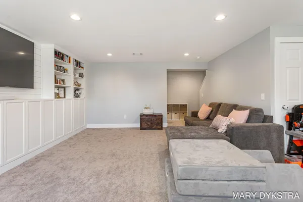 $450,000 | 14482 Tupelo Drive, West Olive, MI 49460