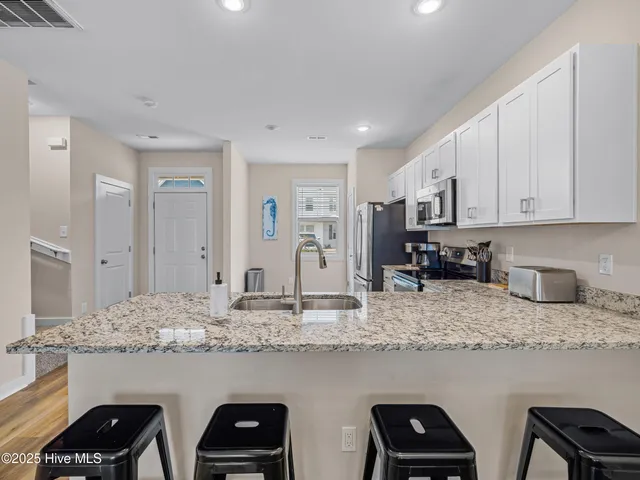 $2,000 | 306 Starfish Lane, Sneads Ferry, NC 28460