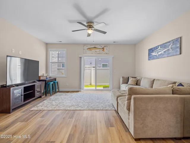 $2,000 | 306 Starfish Lane, Sneads Ferry, NC 28460