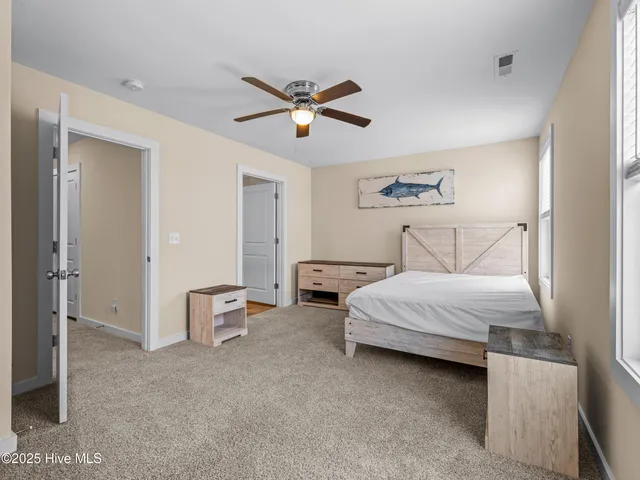 $2,000 | 306 Starfish Lane, Sneads Ferry, NC 28460