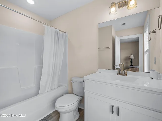 $2,000 | 306 Starfish Lane, Sneads Ferry, NC 28460