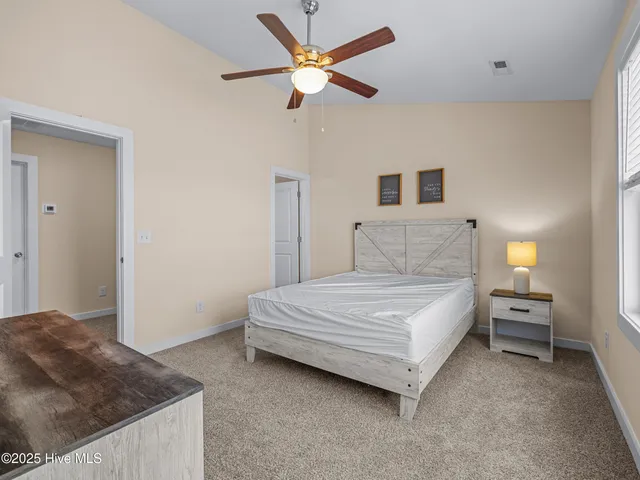 $2,000 | 306 Starfish Lane, Sneads Ferry, NC 28460