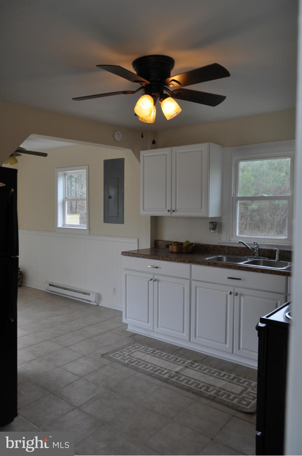 21870 Dover Bridge Road Preston, MD 21655 - Photo 9 of 21 Kitchen
