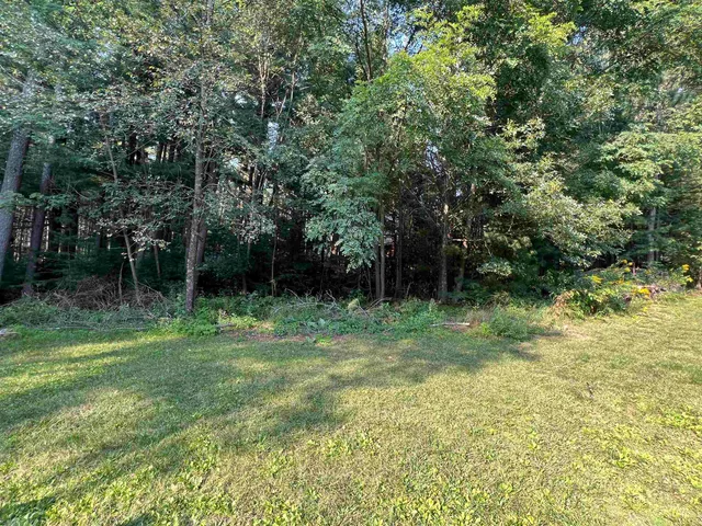 $275,000 | N1845 William Drive, Waupaca, WI 54981