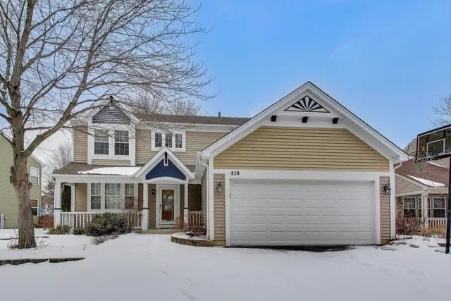 $3,400 | 410 Arlington Lane, Grayslake, IL 60030